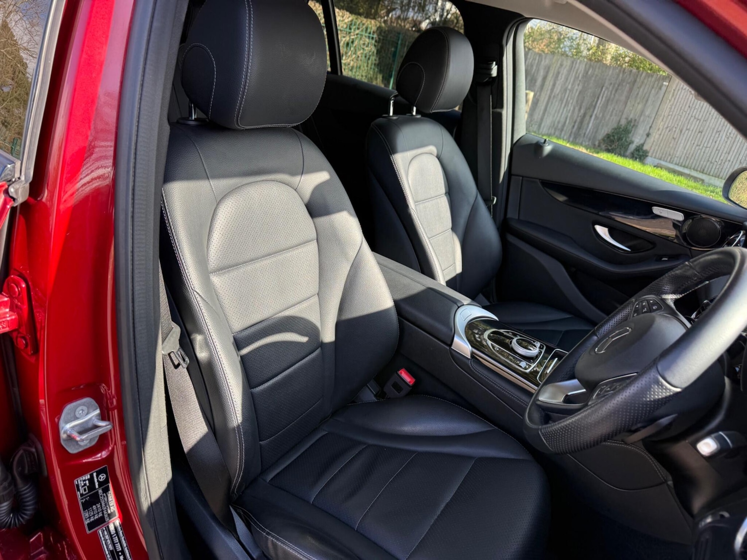 Used Mercedes-Benz GLC for sale - 77654107: Photo 9