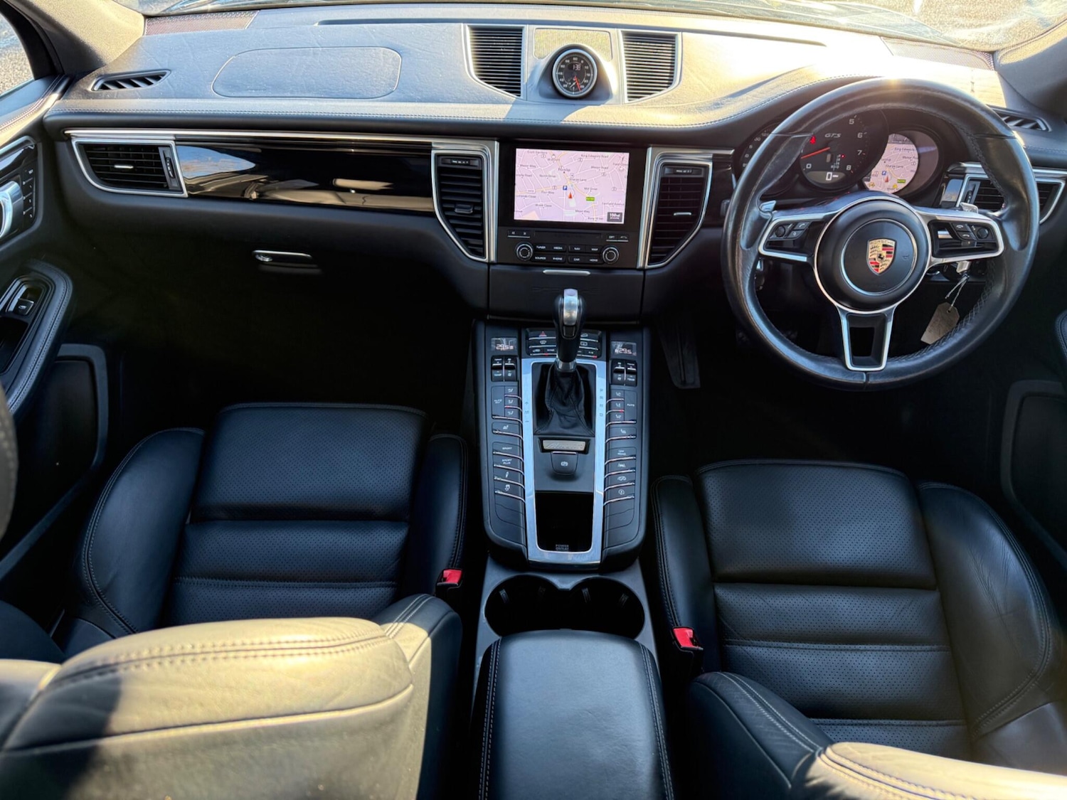 Used Porsche Macan 2017 for sale - 76949842: Photo 15