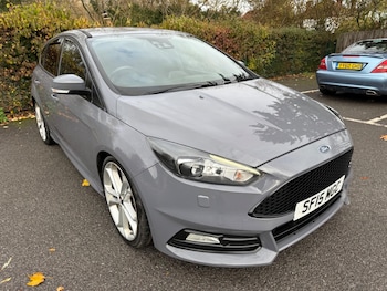Used Ford Focus 2015 for sale - 76535009: Photo
