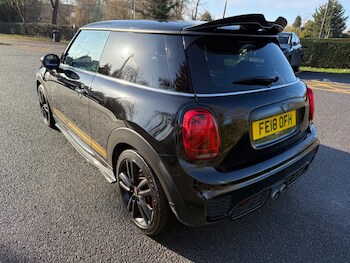 Used MINI Hatch 2018 for sale - 77394206: Photo