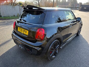 Used MINI Hatch 2018 for sale - 77394206: Photo