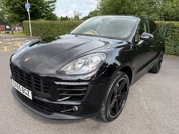 Porsche - Macan