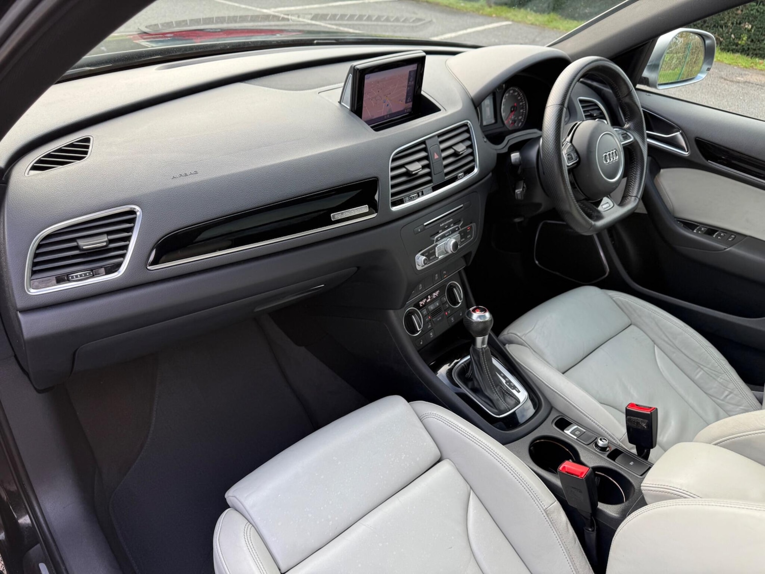 Used Audi RS Q3 2015 for sale - 77506040: Photo 14