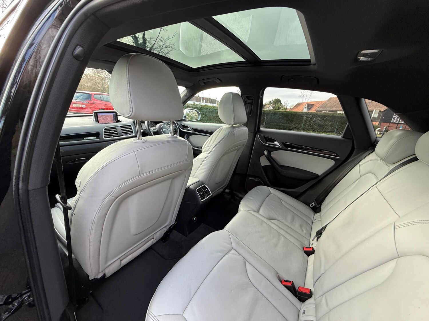 Used Audi RS Q3 2015 for sale - 77506040: Photo 28