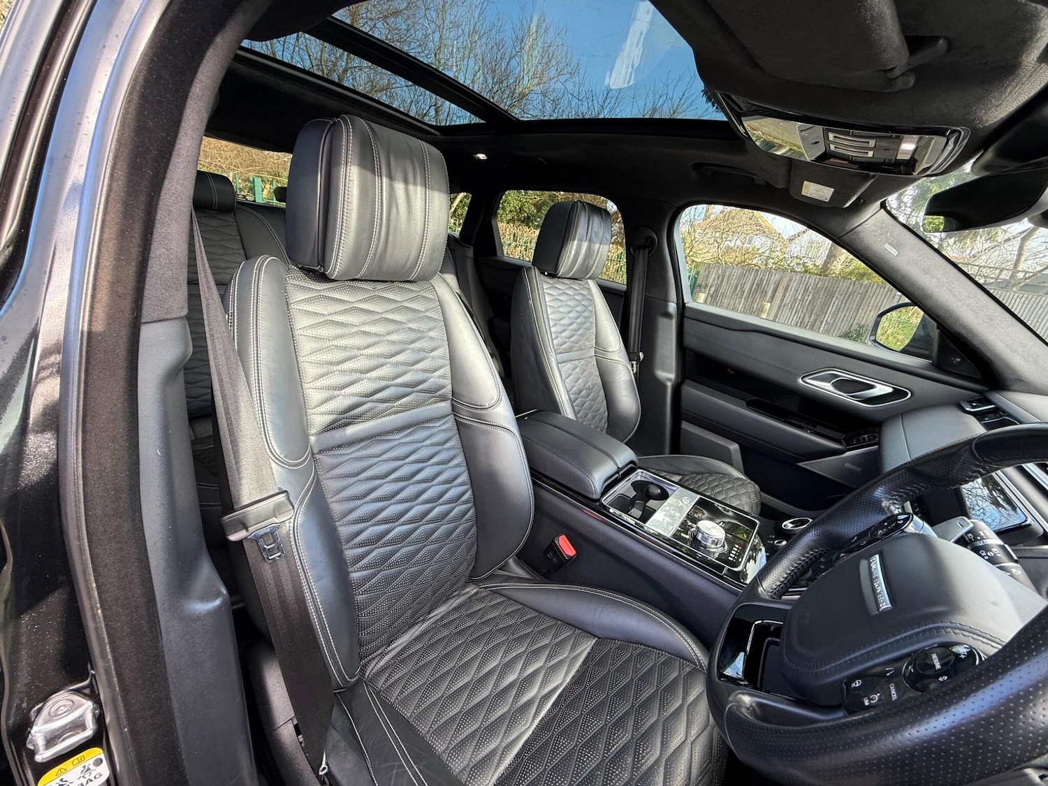 Used Land Rover Range Rover Velar 2019 for sale - 76847952: Photo 10