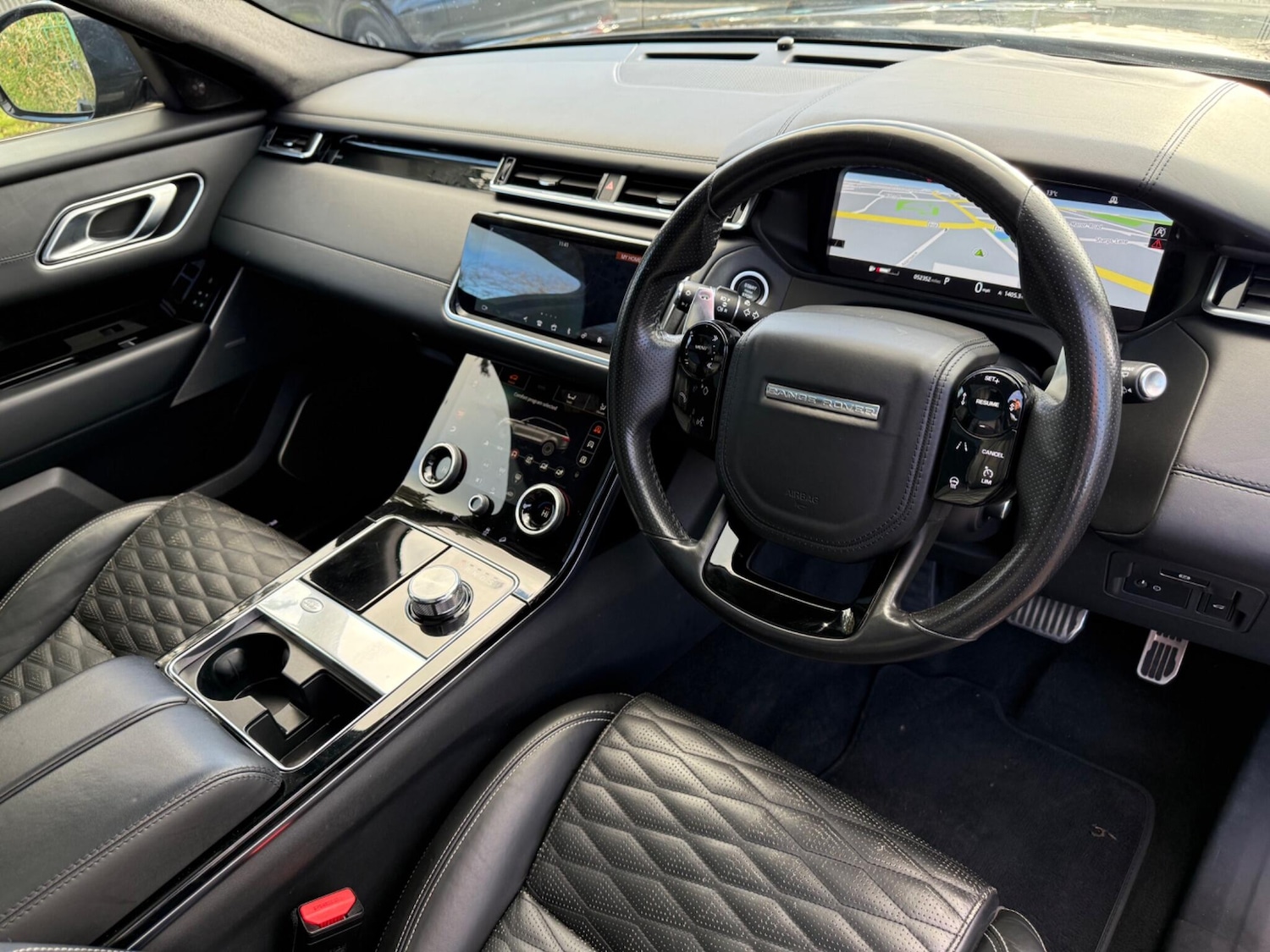 Used Land Rover Range Rover Velar 2019 for sale - 76847952: Photo 11