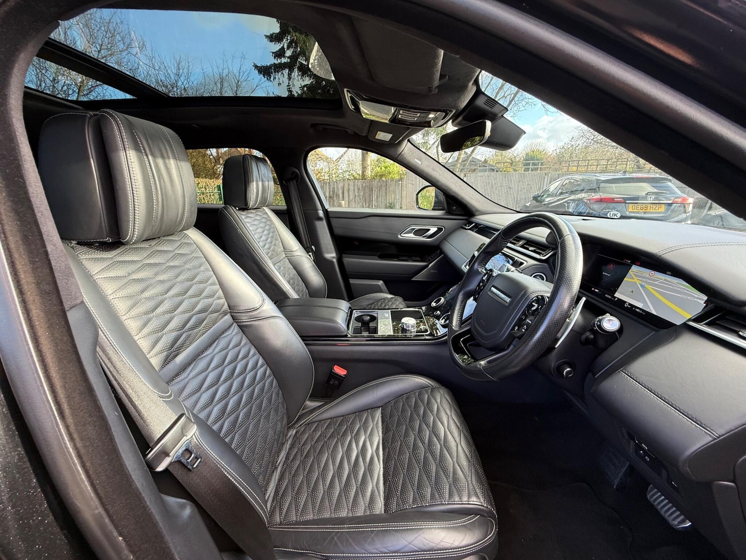 Used Land Rover Range Rover Velar 2019 for sale - 76847952: Photo 9