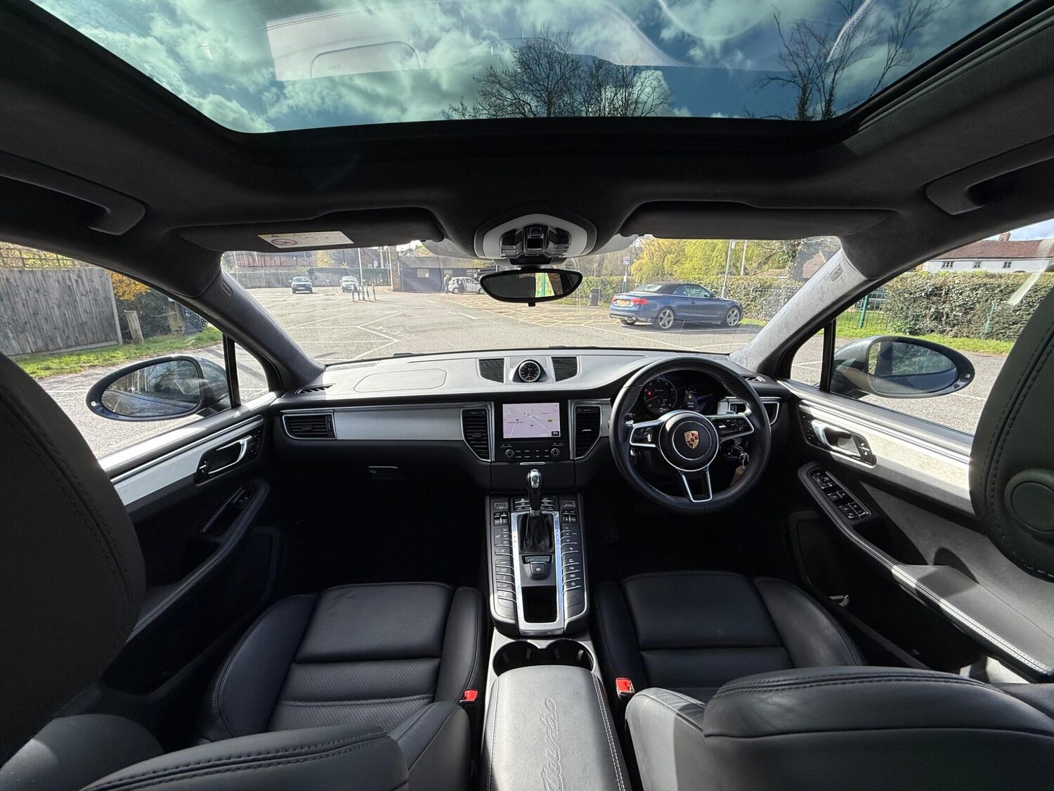 Used Porsche Macan 2017 for sale - 78039438: Photo 16