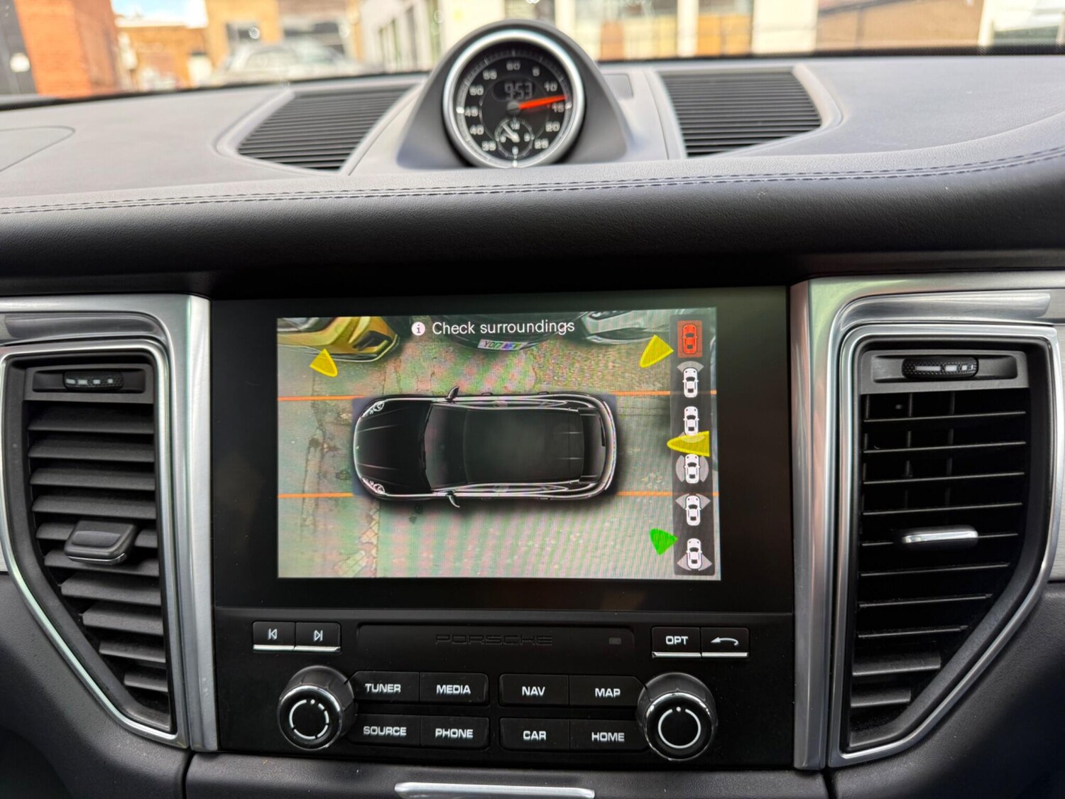 Used Porsche Macan 2017 for sale - 78039438: Photo 21