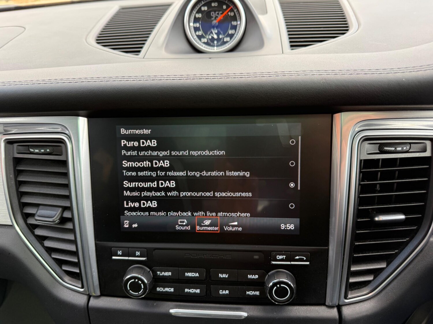 Used Porsche Macan 2017 for sale - 78039438: Photo 22