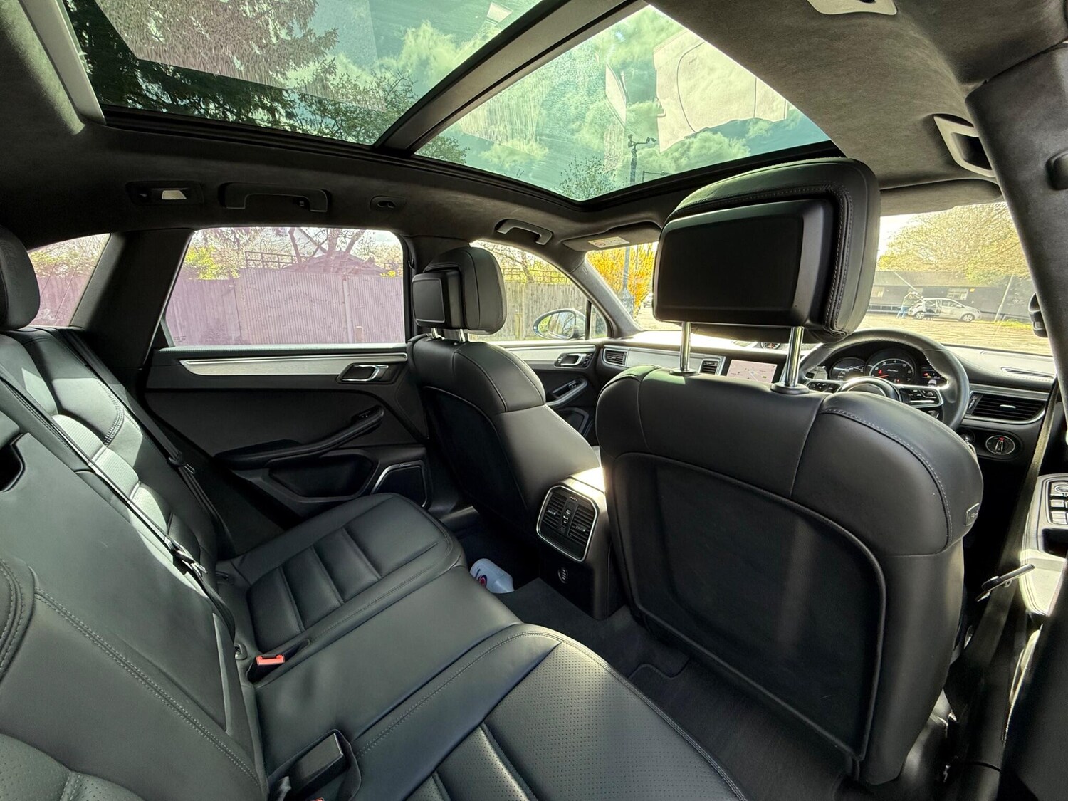 Used Porsche Macan 2017 for sale - 78039438: Photo 37