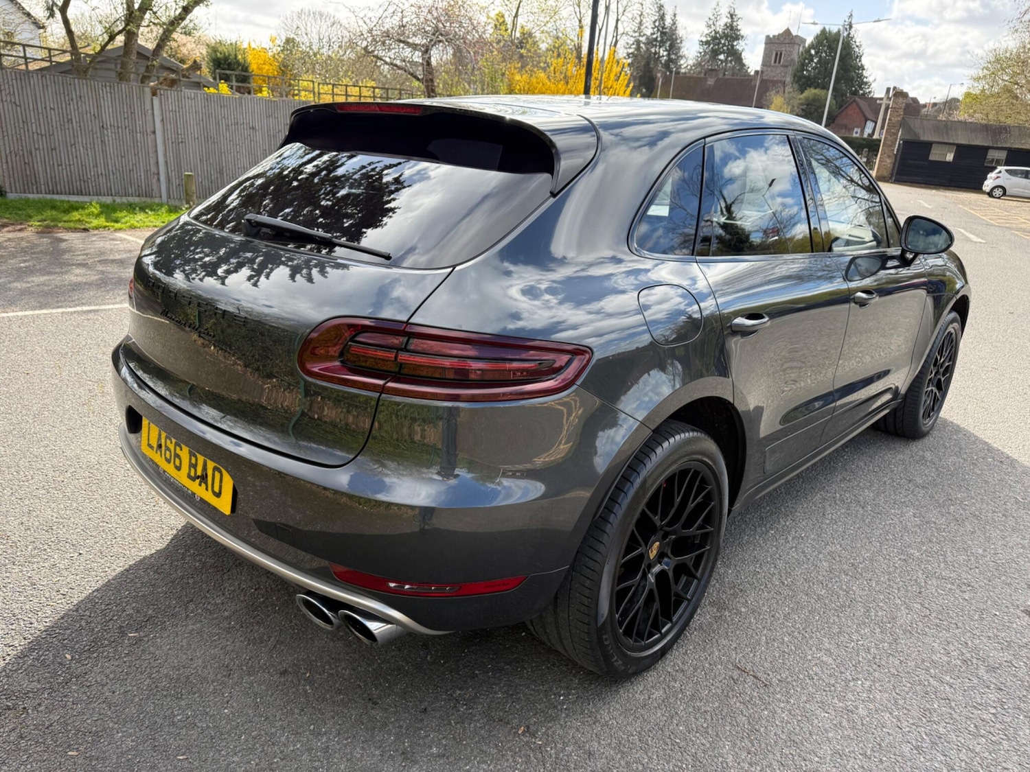 Used Porsche Macan 2017 for sale - 78039438: Photo 4
