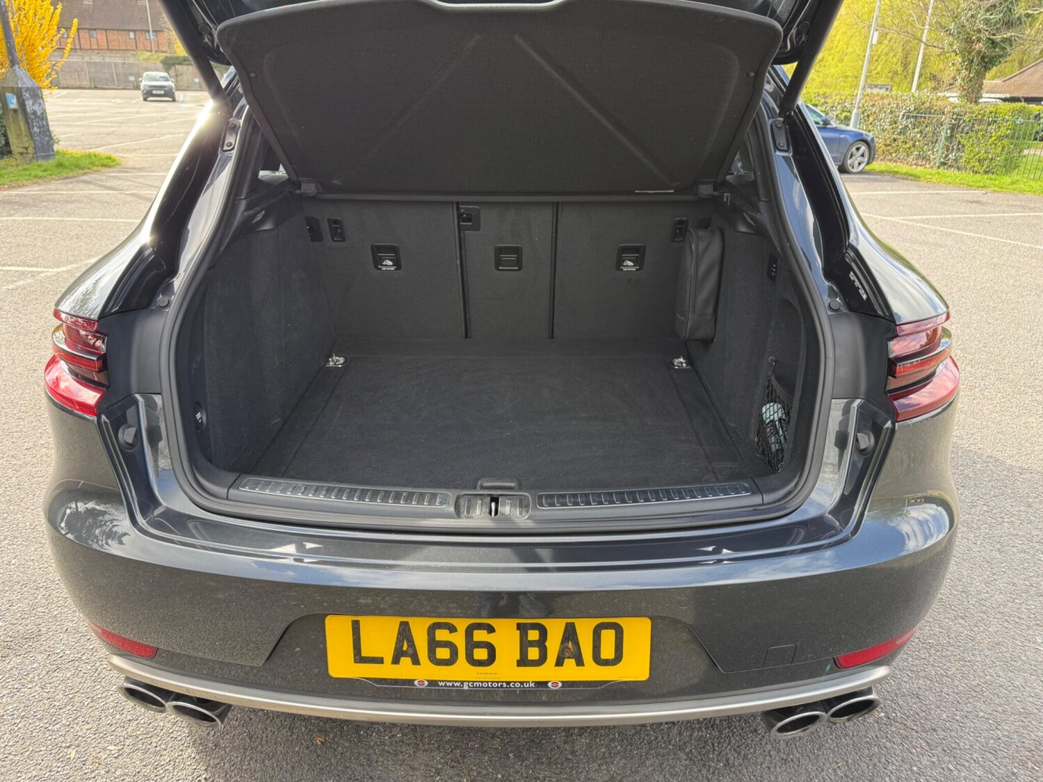 Used Porsche Macan 2017 for sale - 78039438: Photo 40