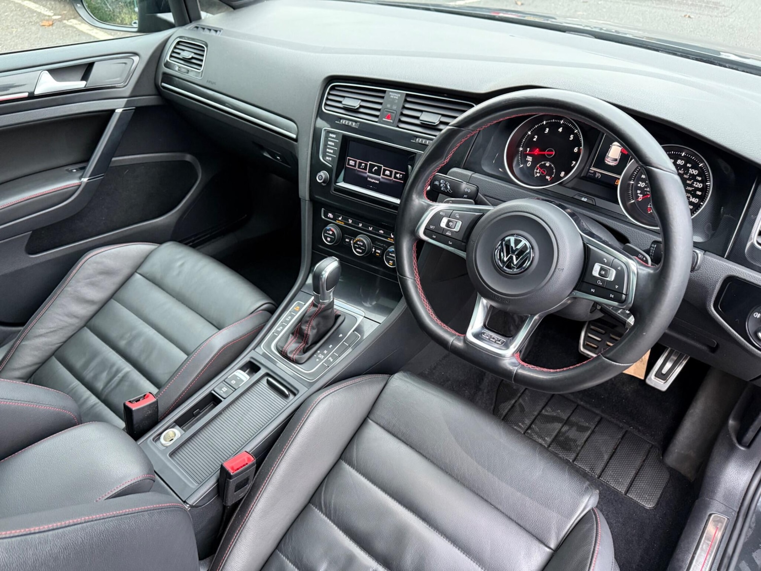 Used Volkswagen Golf 2014 for sale - 76693558: Photo 13