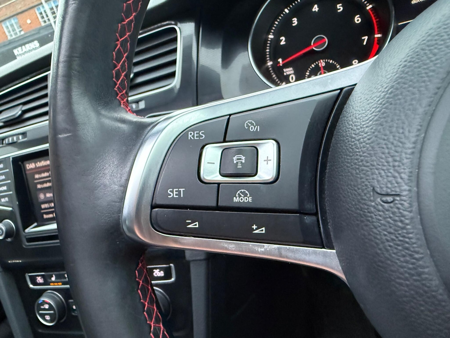 Used Volkswagen Golf 2014 for sale - 76693558: Photo 20