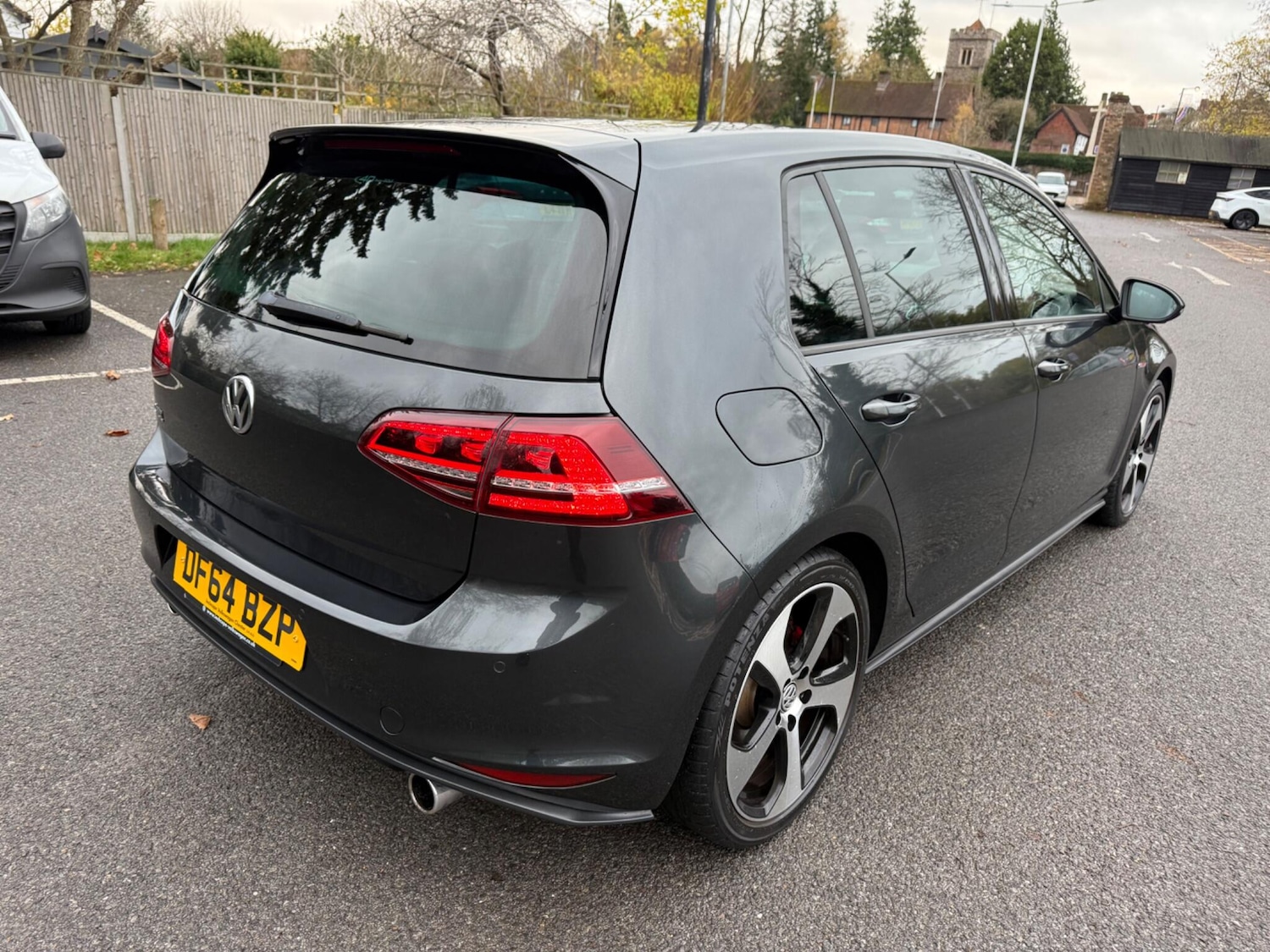 Used Volkswagen Golf 2014 for sale - 76693558: Photo 4