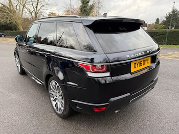 Used Land Rover Range Rover Sport 2016 for sale - 77262869: Photo