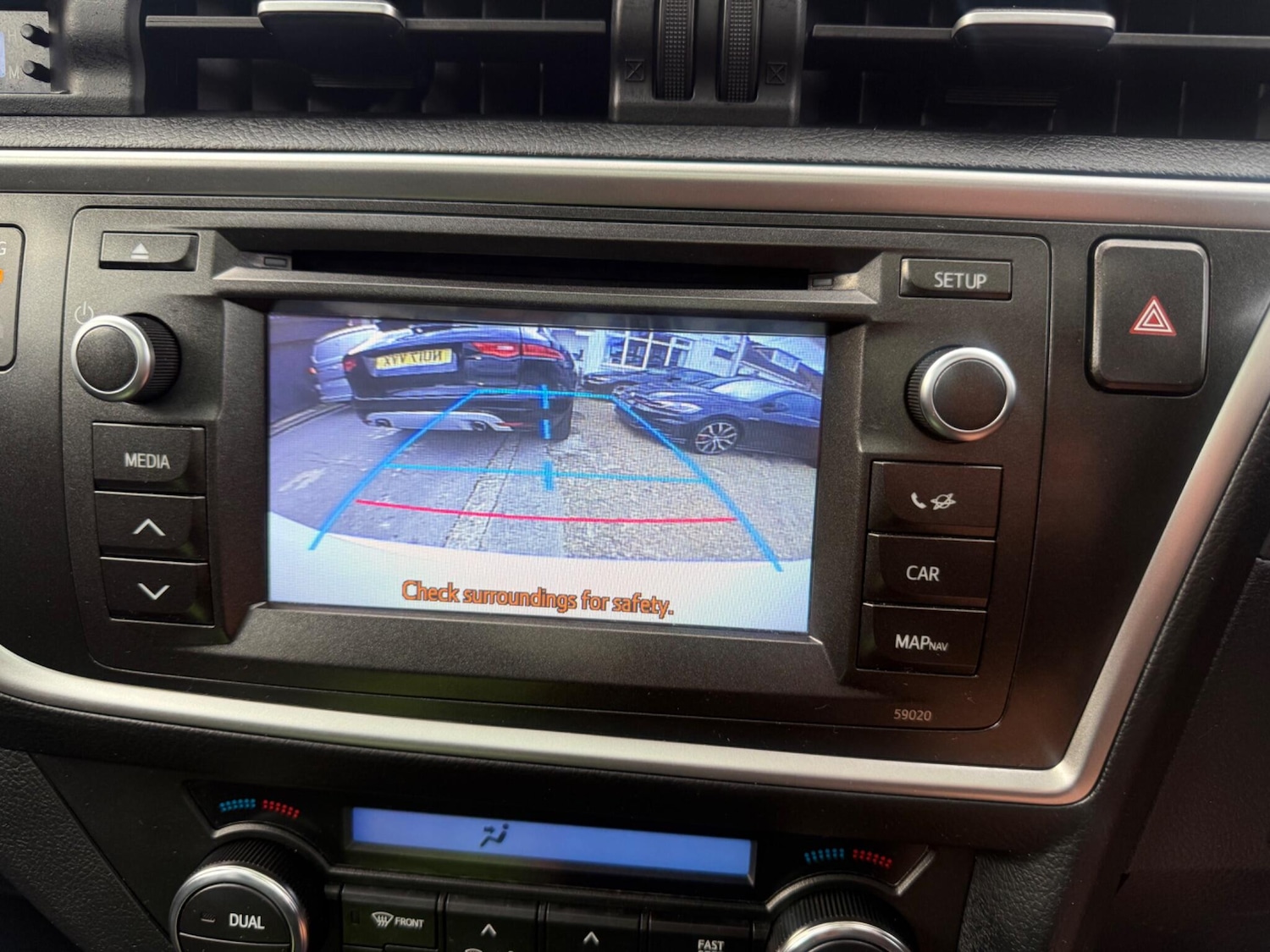 Used Toyota Auris 2013 for sale - 76520288: Photo 19