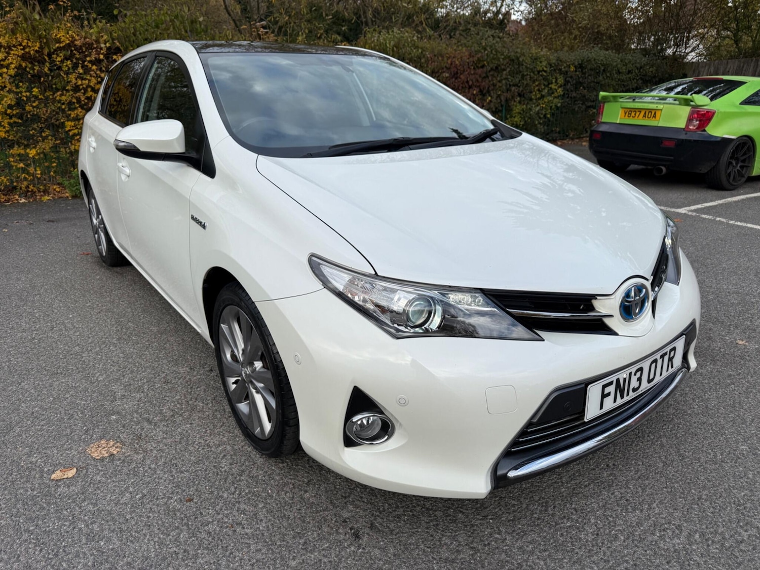 Used Toyota Auris 2013 for sale - 76520288: Photo 2