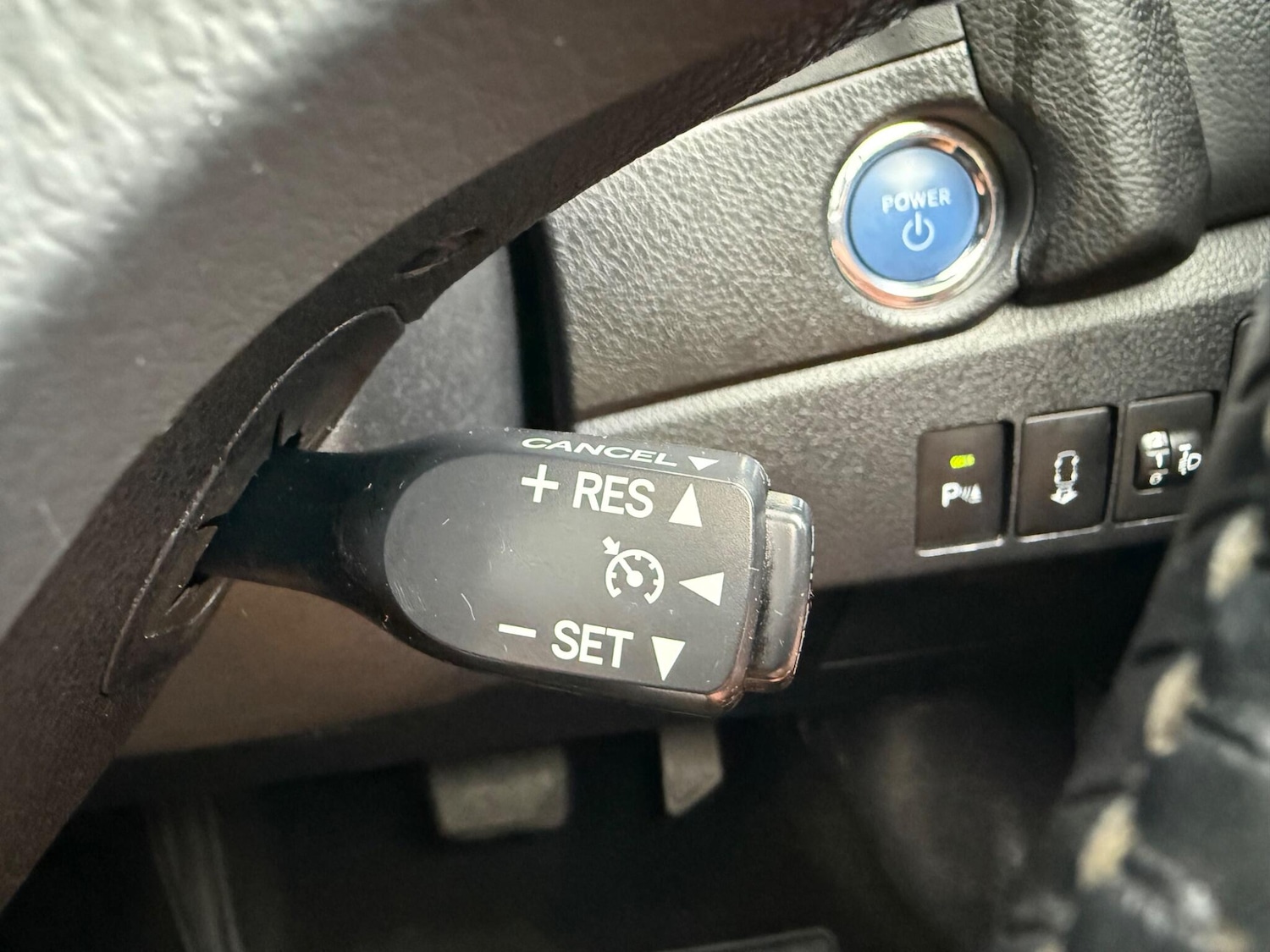 Used Toyota Auris 2013 for sale - 76520288: Photo 23