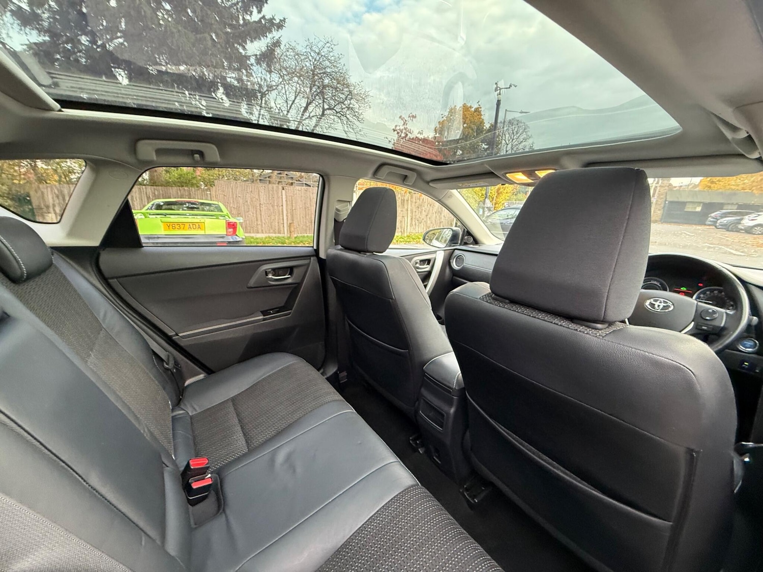 Used Toyota Auris 2013 for sale - 76520288: Photo 28