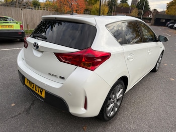 Used Toyota Auris 2013 for sale - 76520288: Photo