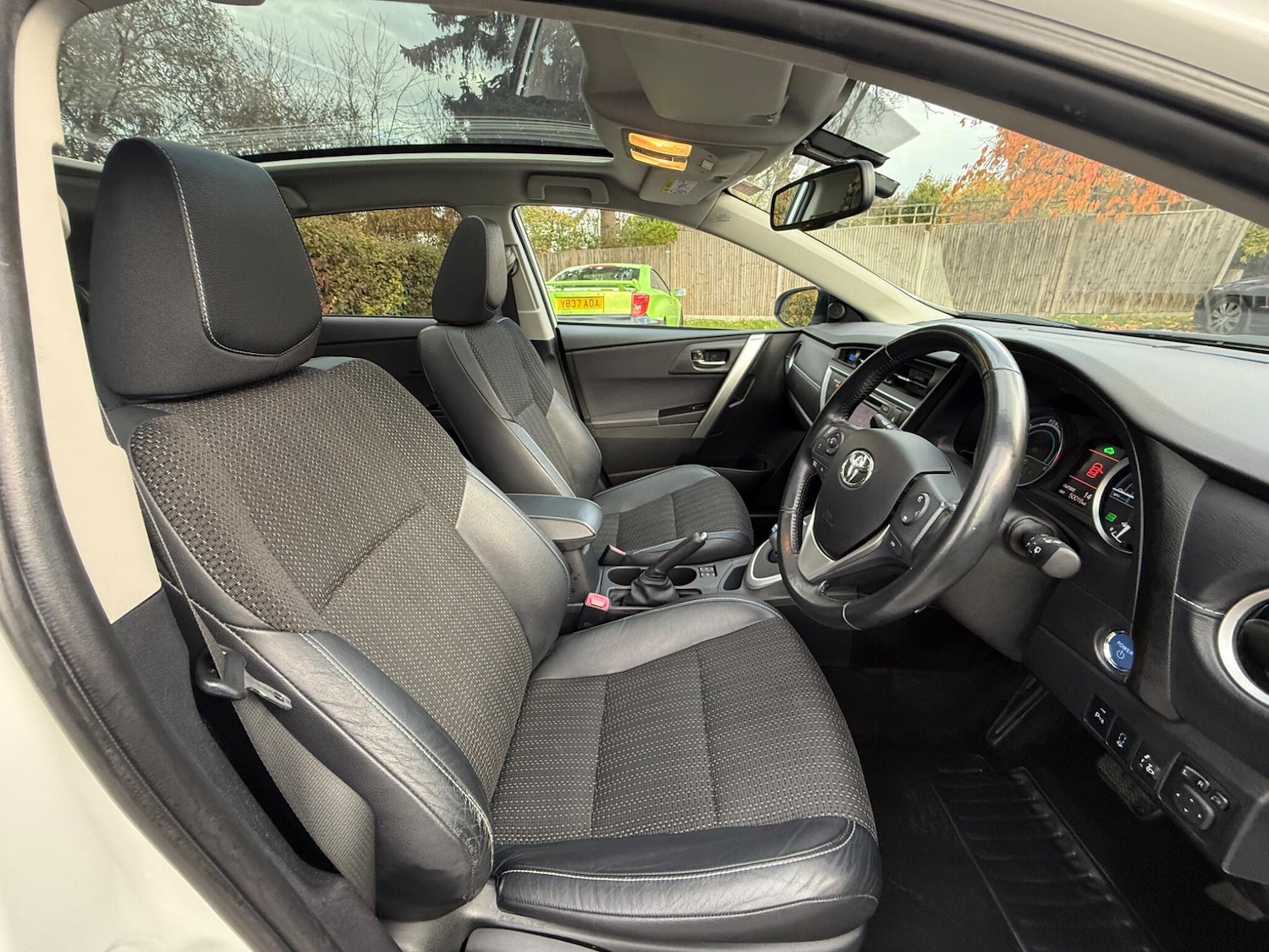 Used Toyota Auris 2013 for sale - 76520288: Photo 9