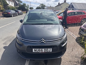 Used Citroen C4 Grand Picasso 2016 for sale - 75193211: Photo