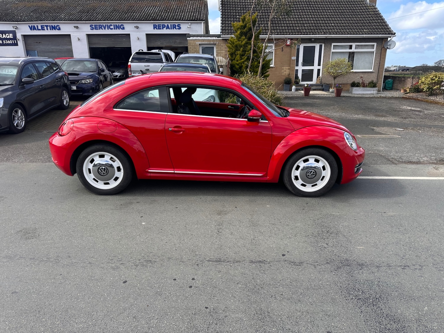 Used Volkswagen Beetle 2013 for sale - 78199183: Photo 4