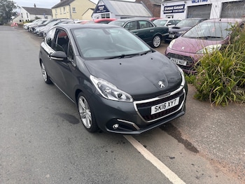 Used Peugeot 208 2016 for sale - 75641349: Photo