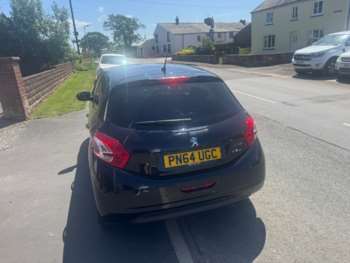 Used Peugeot 208 2014 for sale - 75101352: Photo