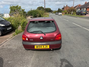 Used Ford Fiesta 2000 for sale - 79747877: Photo