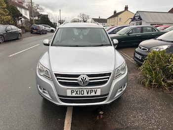 Used Volkswagen Tiguan 2010 for sale - 76809333: Photo