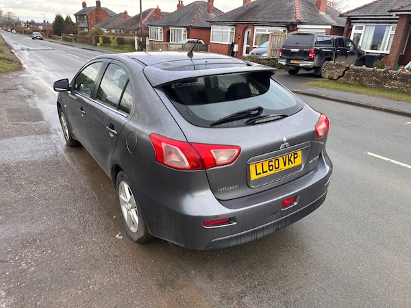 Used Mitsubishi Lancer 2011 for sale - 73515564: Photo 5