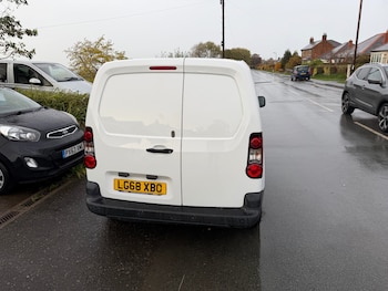 Used Citroen Berlingo 2018 for sale - 76431057: Photo