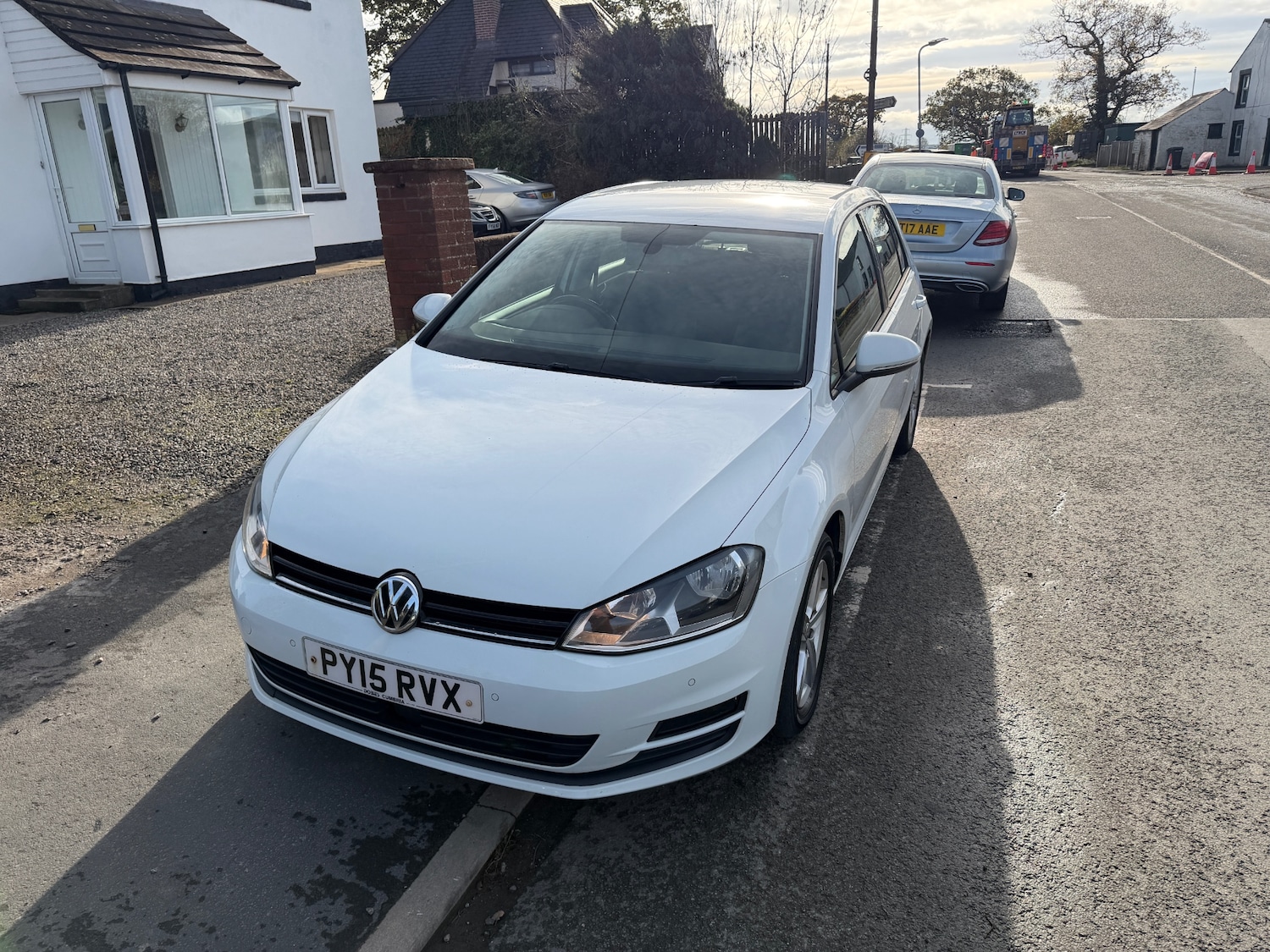 Used Volkswagen Golf 2015 for sale - 76430750: Photo 1