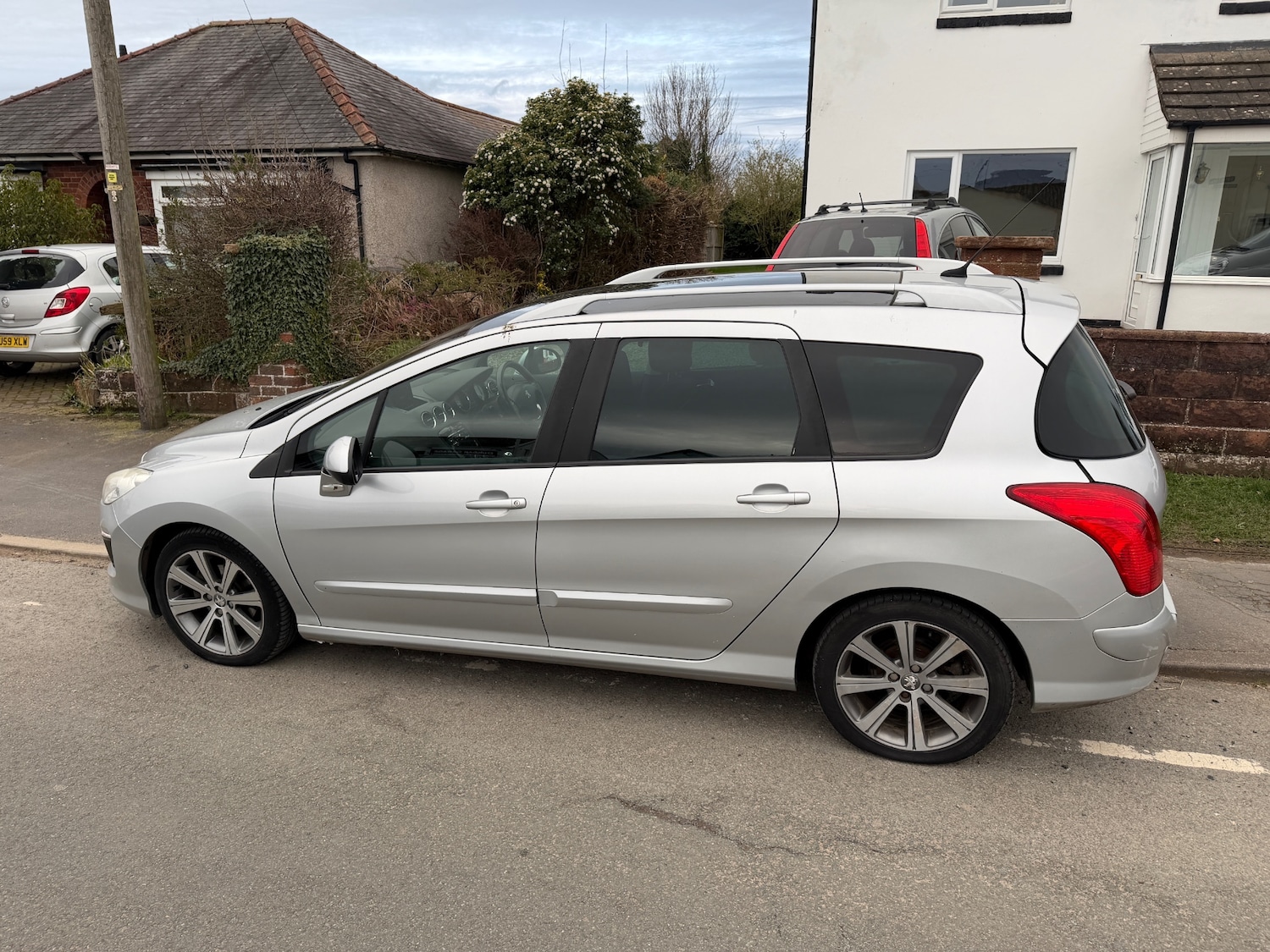 Used Peugeot 308 2013 for sale - 78032154: Photo 4