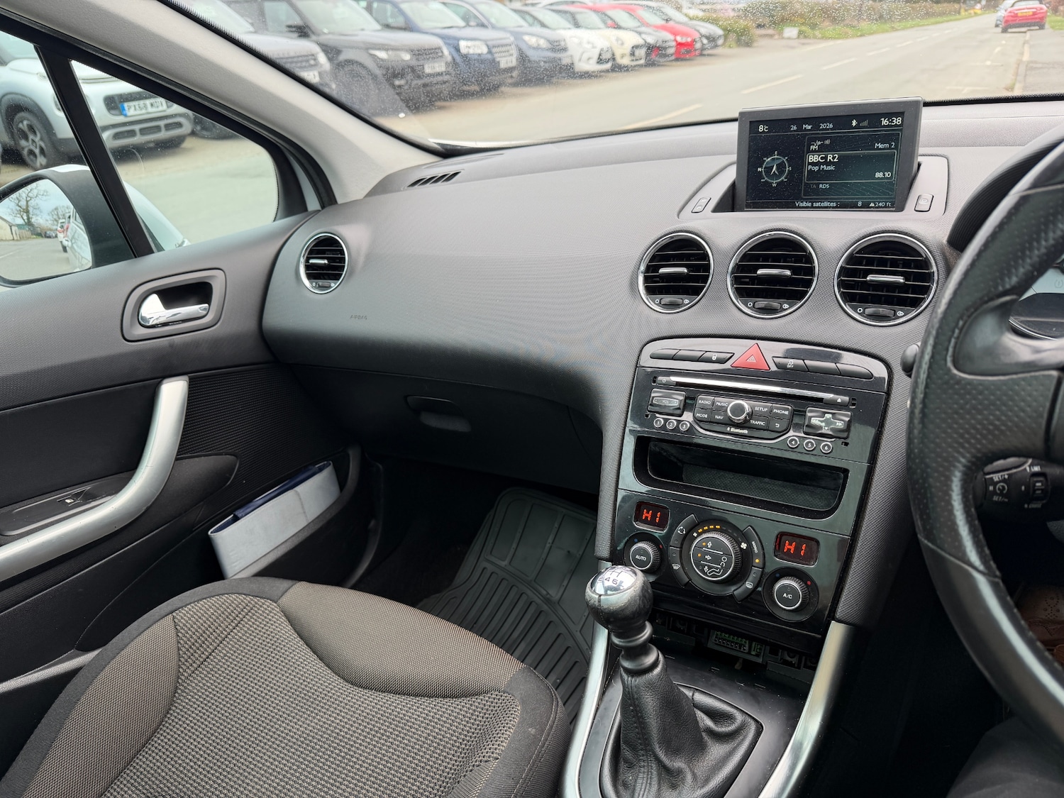 Used Peugeot 308 2013 for sale - 78032154: Photo 9