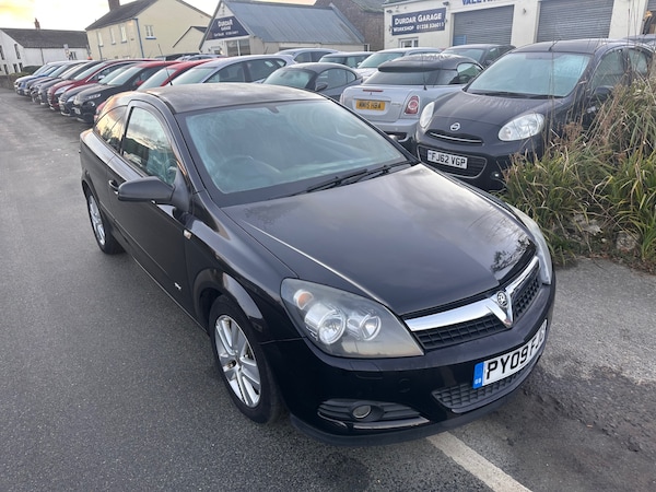 Used Vauxhall Astra 2009 for sale - 73015060: Photo 1