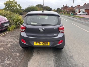 Used Hyundai i10 2014 for sale - 76130931: Photo