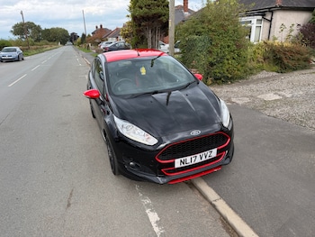 Used Ford Fiesta 2017 for sale - 76151071: Photo