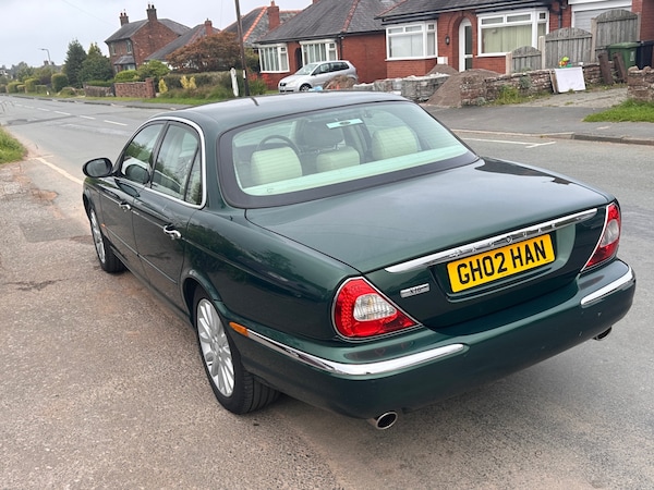 Used Jaguar XJ 2004 for sale - 75272919: Photo 6