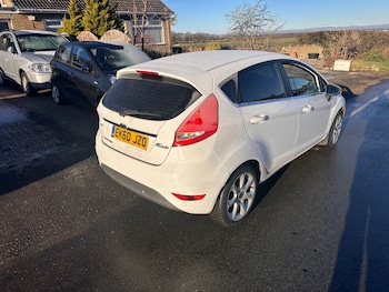 Used Ford Fiesta 2010 for sale - 77107889: Photo