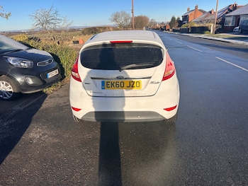 Used Ford Fiesta 2010 for sale - 77107889: Photo