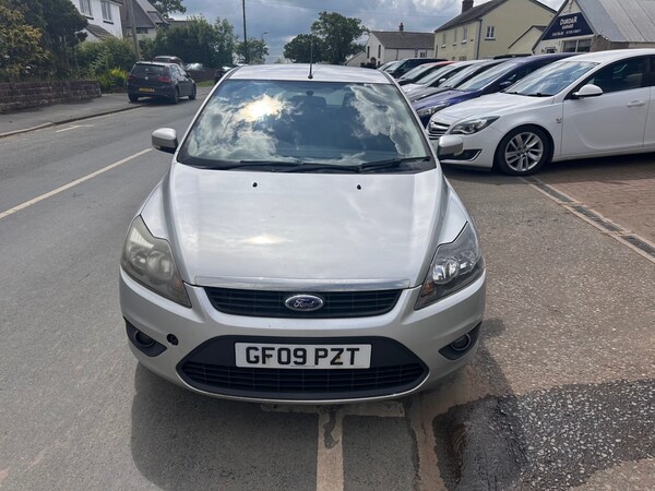 Used Ford Focus 2009 for sale - 71353549: Photo 2