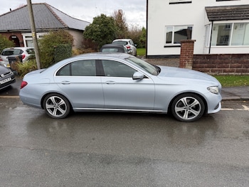 Used Mercedes-Benz E Class 2017 for sale - 76430840: Photo