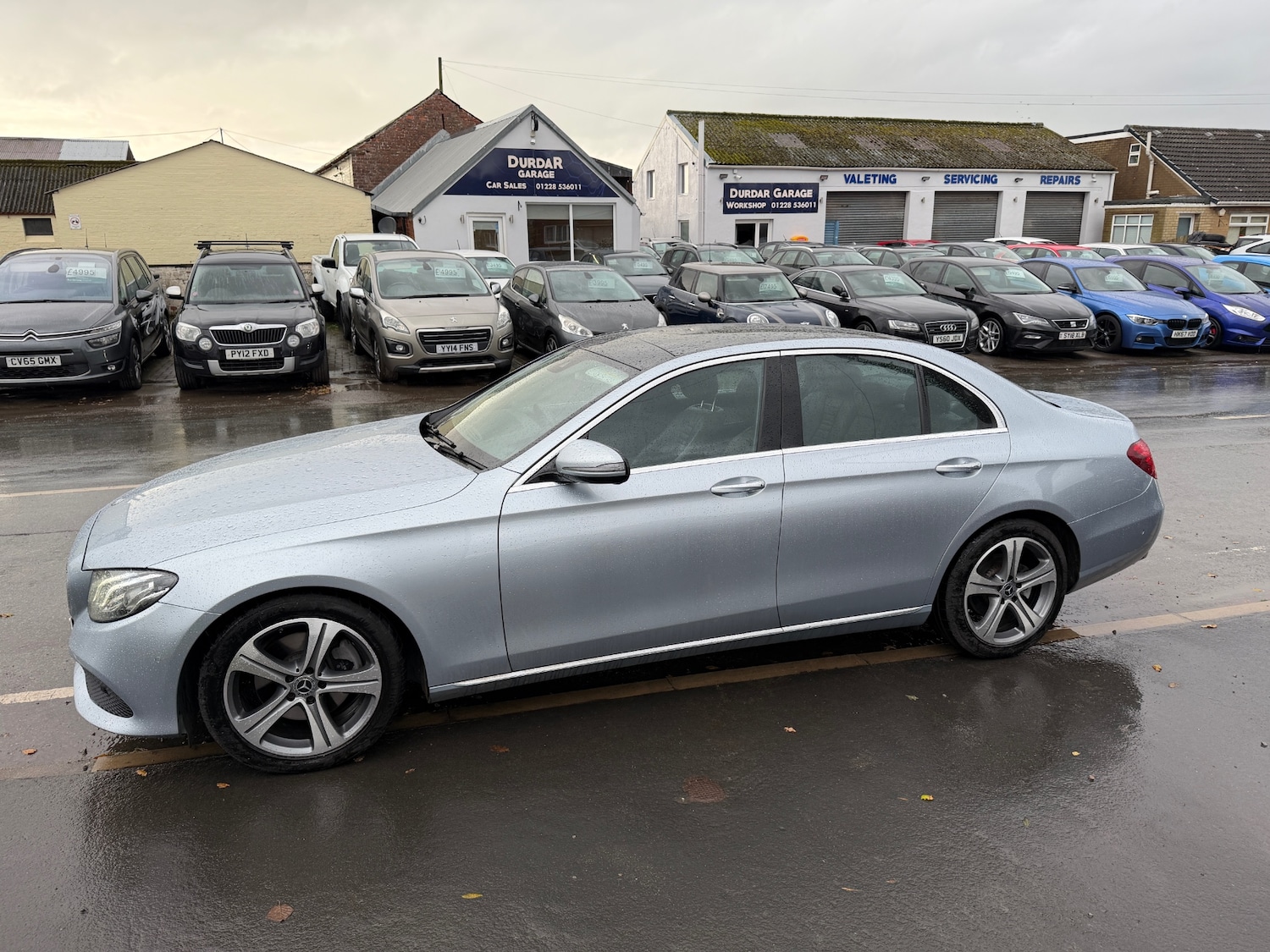 Used Mercedes-Benz E Class 2017 for sale - 76430840: Photo 3