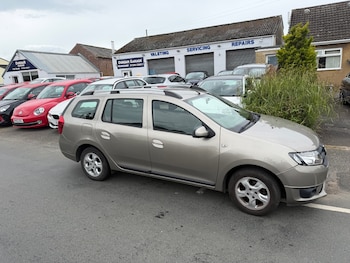 Used Dacia Logan MCV 2015 for sale - 78756509: Photo