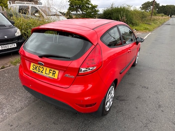 Used Ford Fiesta 2012 for sale - 79333295: Photo