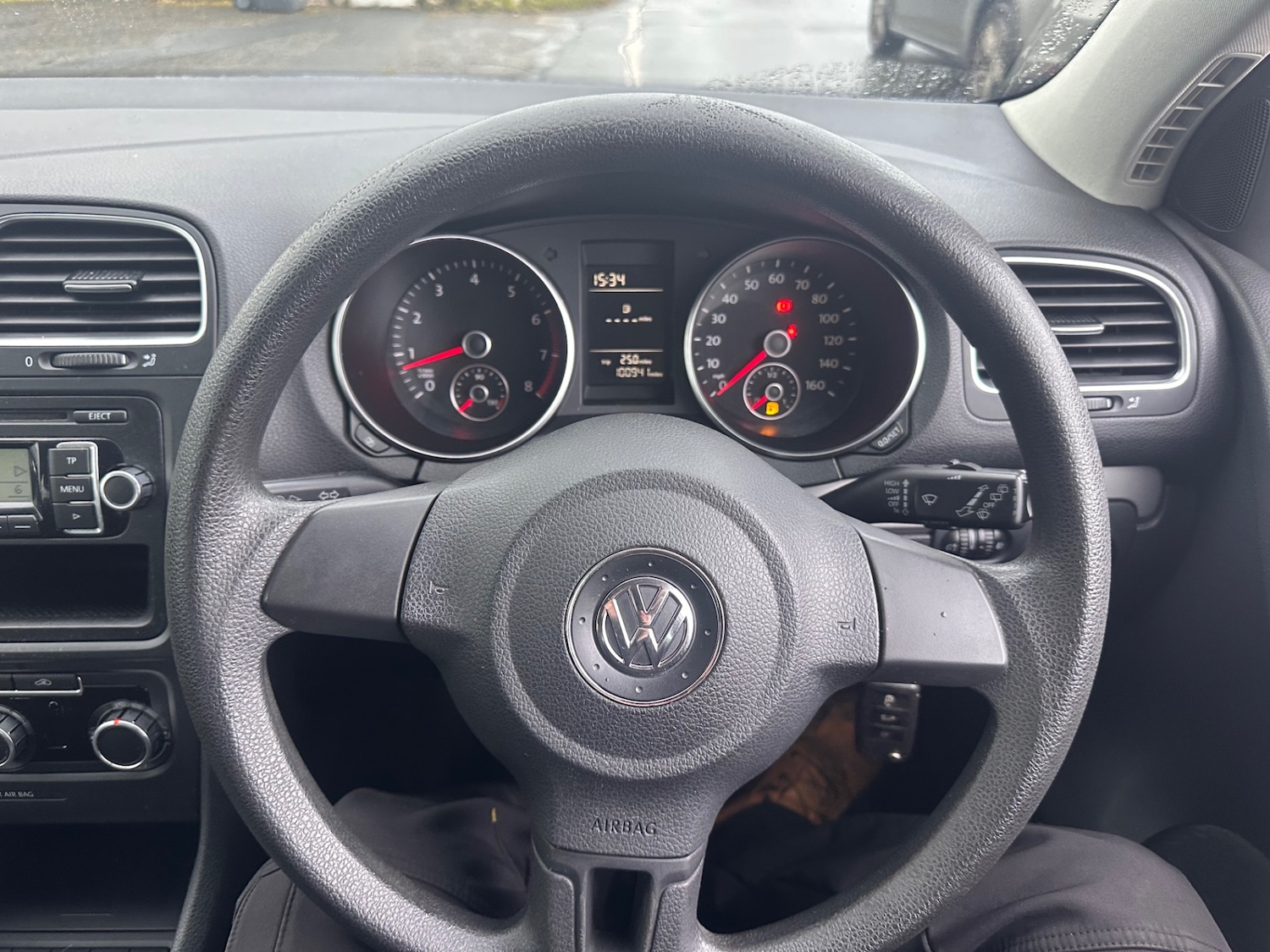 Used Volkswagen Golf 2010 for sale - 77665259: Photo 8